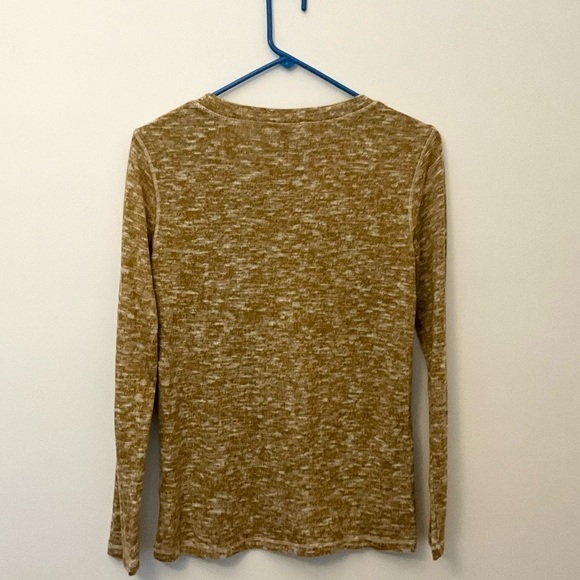 New with tags Universal Thread gold long sleeved thermal. Very soft! - Picture 2 of 11